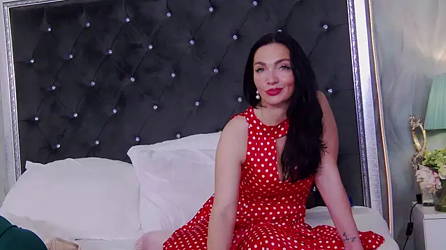 GraceMontclaire's Live XXX Chat