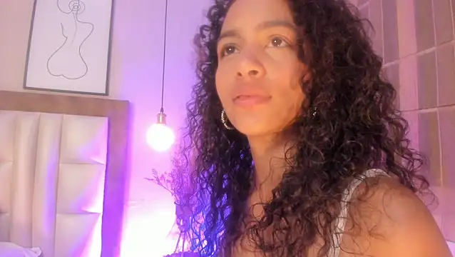 Chat XXX Live AntonellaHall_