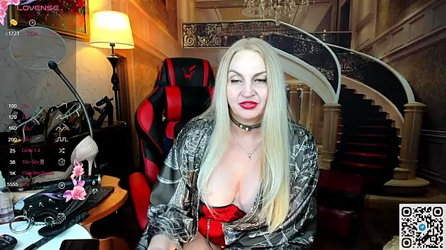 Nina_Devillle Chat XXX in diretta