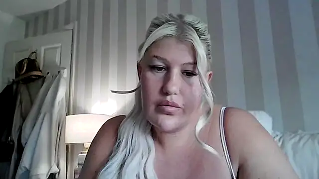 แชท XXX สดของ Lexi_Laura