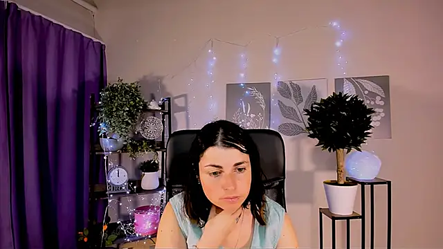 MartaEdams Chat XXX live