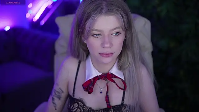 Онлайн чат XXX SandyLayy