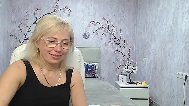 LaurenWishy – Naživo XXX chat