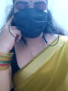soundharya_tamil's Live XXX Chat