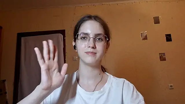 Katelemon élő XXX-chatje