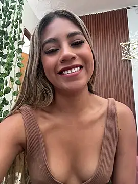 Онлайн чат XXX Kimmiebellarie