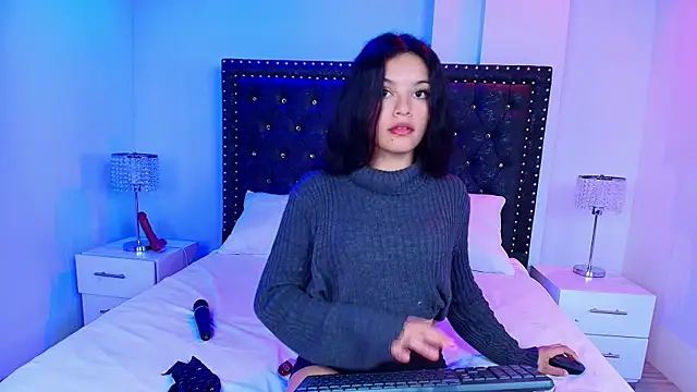 Maddie_T18のライブXXXチャット