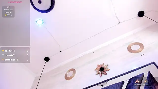 annie_vega17_'s Live XXX Chat