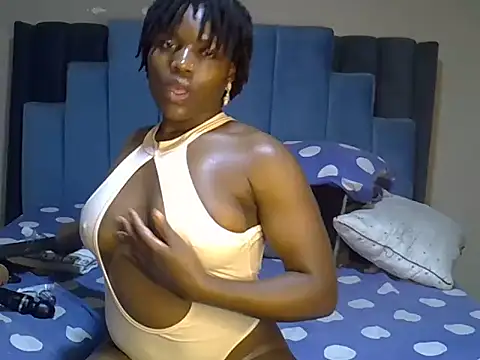 Онлайн чат XXX melanin_moon