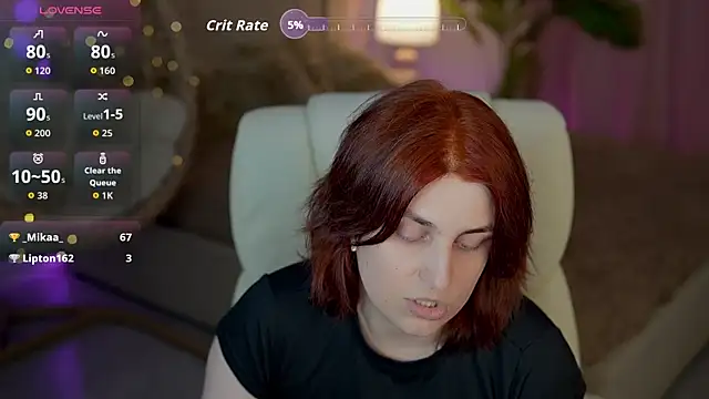 دردشة FoxyRayy الجنسية المباشرة