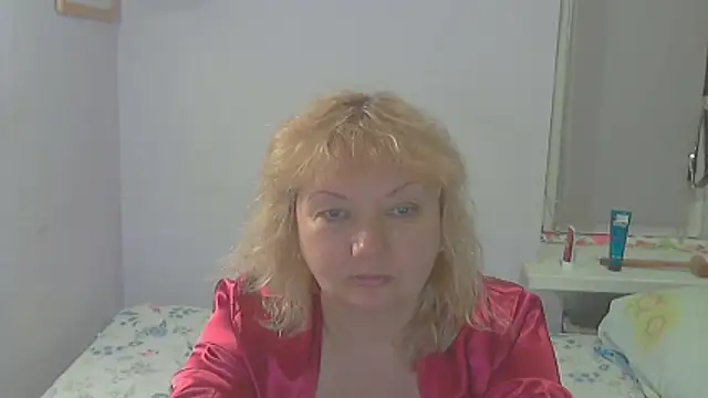 Lusi-777's Live XXX Chat