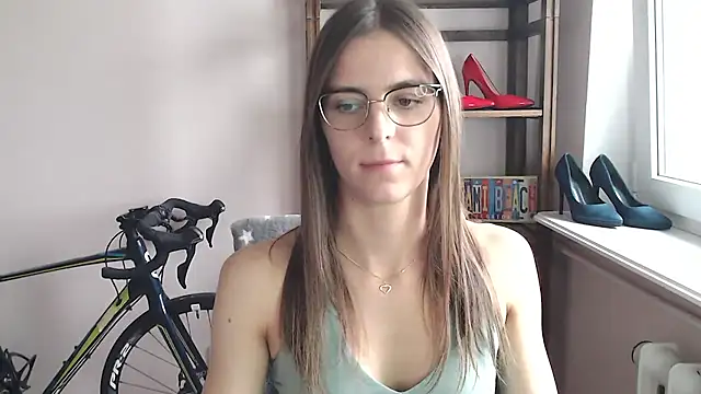 XXX chat uživo modela love_megi