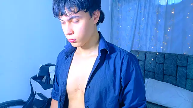 Show modela Dantekent na web-kameri