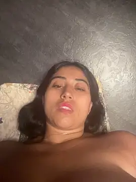 Онлайн чат XXX Valentinne_z