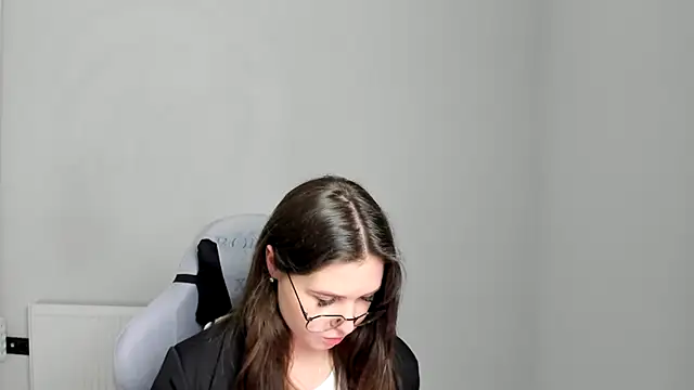 Regina_cute_ Chat XXX in diretta
