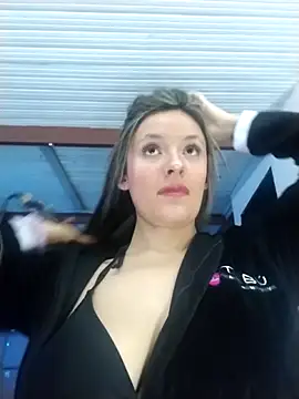 Show de CynthiaMore na webcam