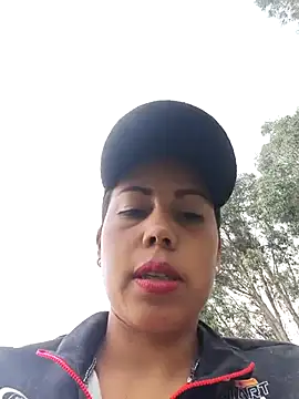 _andrea30's Live XXX Chat