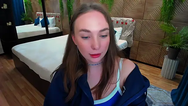 TrueReincarnation's Live XXX Chat