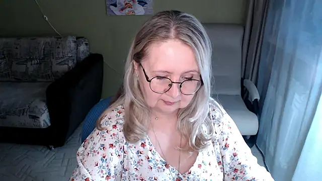 YanaMayer's Live XXX Chat