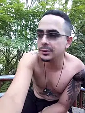 Chat XXX en directo de FeloBad
