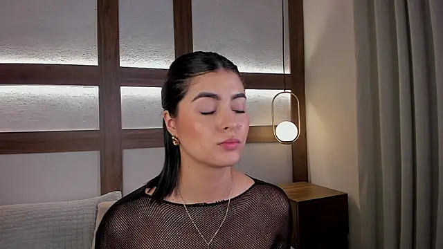 SarhaVega Chat XXX live