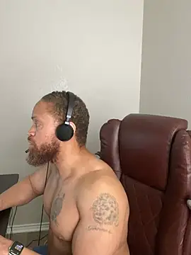 Fathero1time Chat XXX live