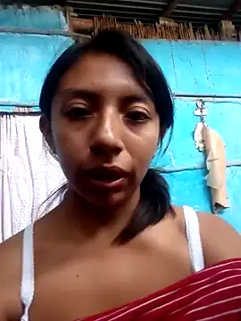 gatita2212's Live Chat Room