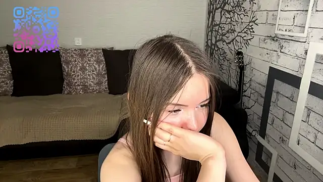 ElmiraDabato's Live XXX Chat