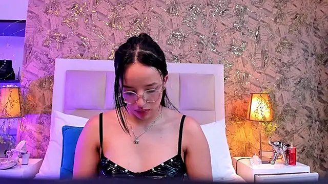 ValkyriaSteeln Live XXX chat