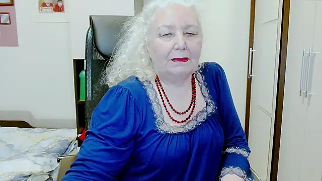 Вебкам-шоу GrannyAlisa