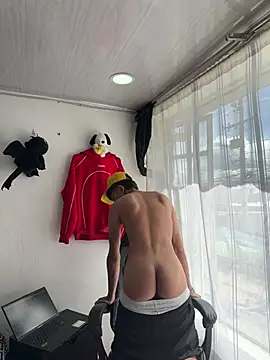 Jackdaniel001_ 라이브 XXX 채팅