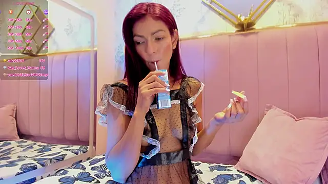 HannaPetit's Live XXX Chat