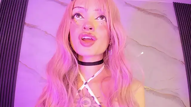 MaddieStark Pertunjukan Webcam