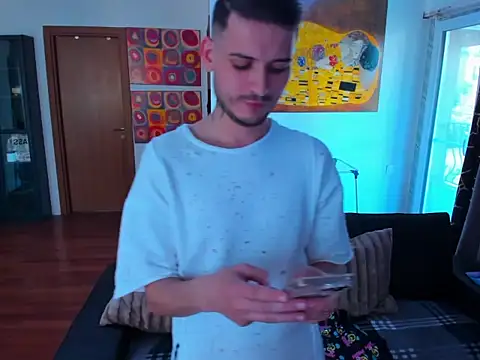 Chat +18 de andboyfor6 ao vivo