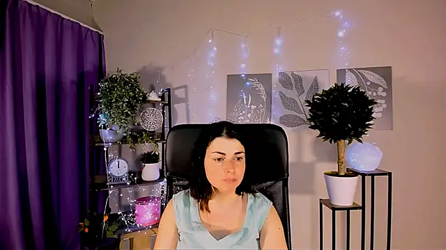 Chat +18 de MartaEdams ao vivo