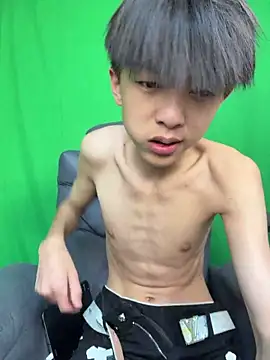 DD-101 Live XXX Chat