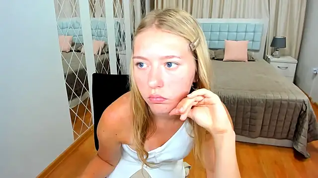 Chat XXX ao vivo de RosaTiny