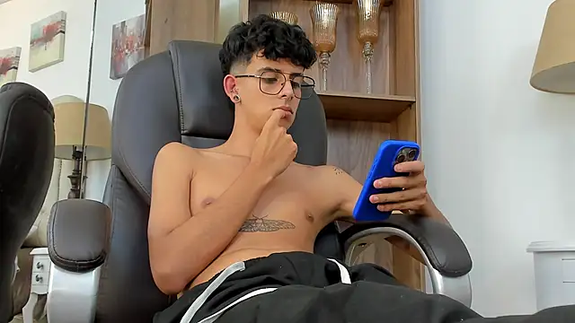 Ibratxandy's Live XXX Chat