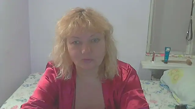 Lusi-777's Live XXX Chat