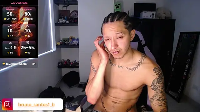 Bruno_santos1 Adlı Modelin Canlı XXX Sohbeti