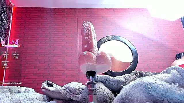 IVISBOUNCYASS' Live XXX Chat