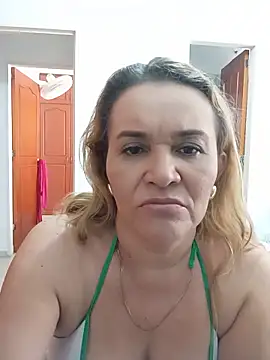 แชท XXX สดของ charlotte_milf30