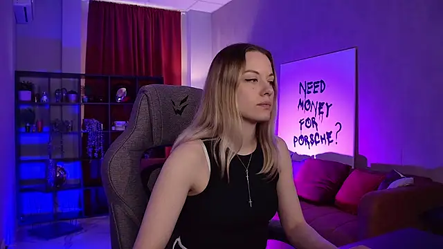VireliaMoonfall's Live XXX Chat