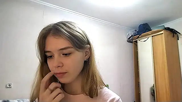 HebrewRiding's Live XXX Chat