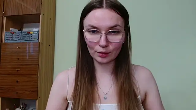 LooveELLYx Adlı Modelin Canlı XXX Sohbeti