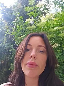 Megintbeus' Live XXX Chat