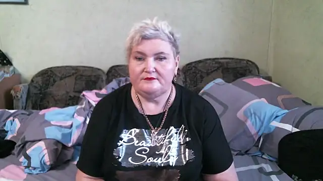 Lana555 élő XXX-chatje