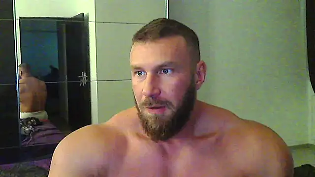 muscularkevin Webcam show