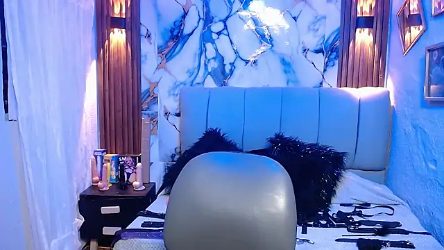 madisson_768's Webcam Show