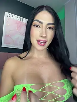 ItsTatiana's Webcam Show